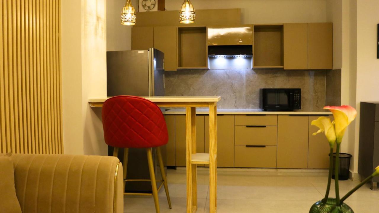 Fuji Ryokan Corporate Stays Гургаон Экстерьер фото